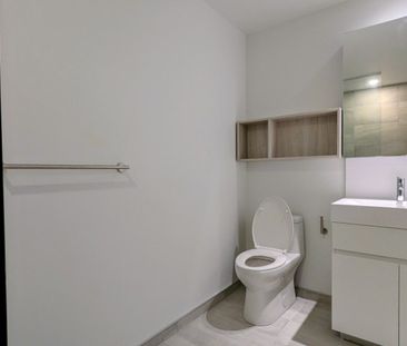 For Lease - 39 Mary Street Unit# 806, Barrie, Ontario - Photo 1