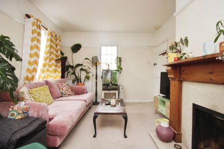 3 bedroom cottage to rent - Photo 2