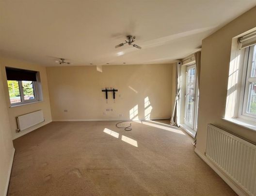 4 Bedroom Terraced To Let - Photo 1