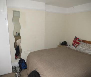 Bournemouth Melville Road Winton, BH9, Dorset - Photo 2