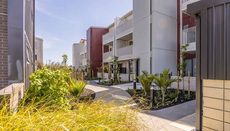 4/24 Peihana Road Hobsonville - Photo 4