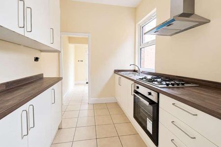 Crescent Road, NG16 - Photo 5