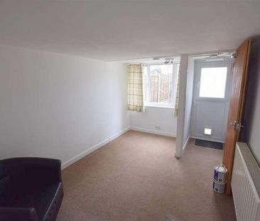 St. Johns Close, Mildenhall, Bury St. Edmunds, IP28 - Photo 4