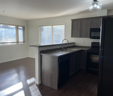 2 bedroom Condo in Stonebridge - Photo 3