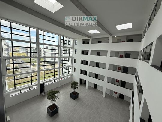 Pronájem bytu 2+kk 69 m2 - Фото 1
