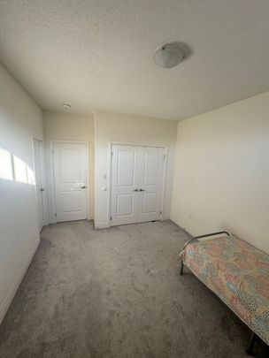 For Lease - 8 Unwind Crescent Unit# (Upper Level), Brampton, Ontario - Photo 1