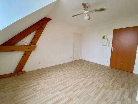Location Appartement 2 pièces 36m² ORLEANS 45000 - Photo 5