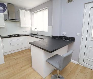 3 bedroom semi-detached house to rent - Photo 1