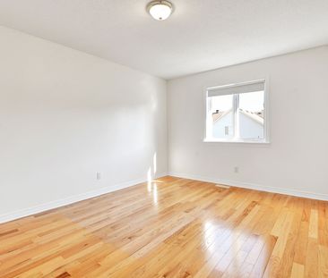 For Lease - 22 MOUNTAIN ASH Drive, Barrhaven, Ontario - Photo 6