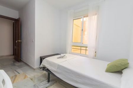 Calle Natalia, Málaga, Andalusia 29009 - Photo 2