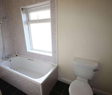 Victoria Crescent, Burton Upon Trent, DE14 - Photo 6