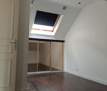 Location Appartement 2 pièces 39m² ST MAUR DES FOSSES 94210 - Photo 2