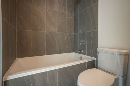 For Lease - 1007 The Queensway N/A Unit# 203, Toronto, Ontario - Photo 4