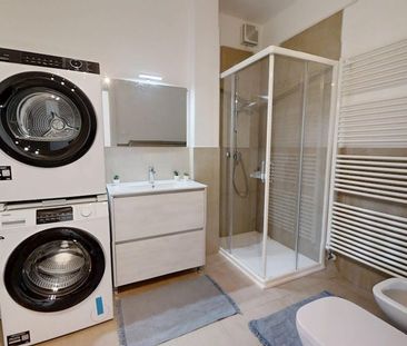 Via Cosme Tura, Padova, Veneto 35133 - Photo 1