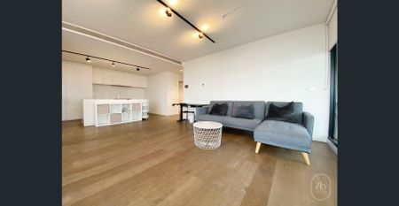 Furnished Luxury Apartment with huge winter garden @ The Spencer Building - Photo 5