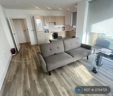 1 bedroom in a flat share to rent - Photo 5