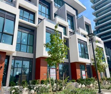 For Lease - 20 Inn On The Park Drive Unit# 443, Toronto, Ontario - Photo 3