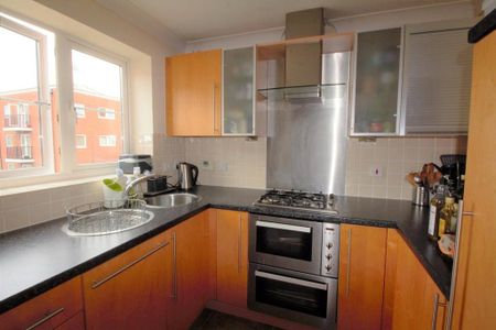 1 bedroom apartment to rent - Photo 4