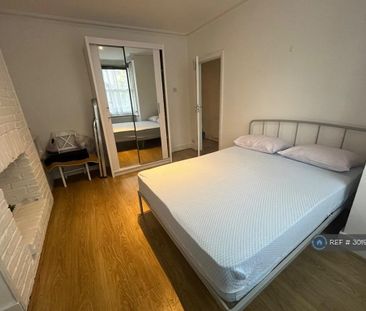 3 bedroom terraced house to rent - Photo 6