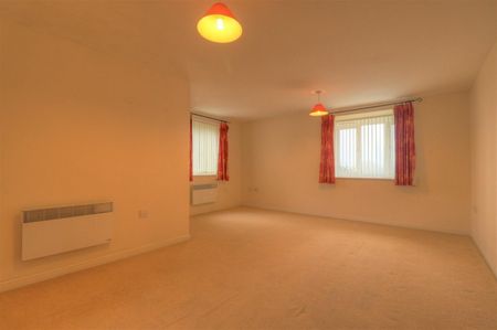 2 BED Apartment To rent - Photo 2