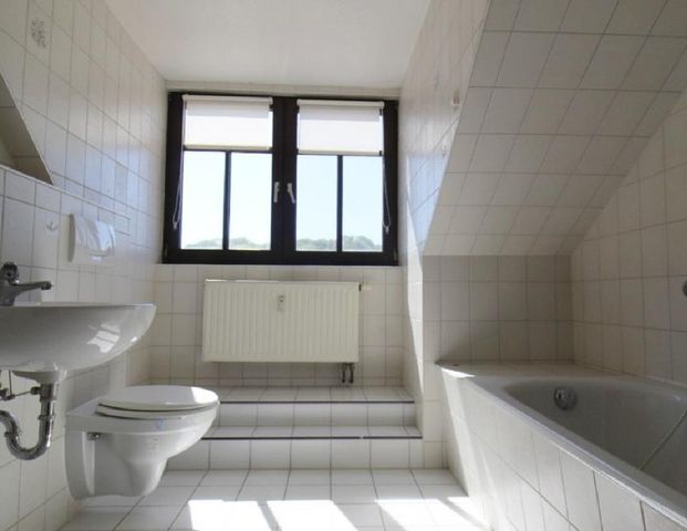 Attraktive Maisonette-Wohnung im Peniger Stadtzentrum - Photo 1