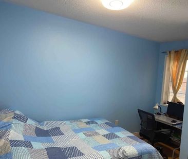 For Lease - 878 Scollard Court Unit# 8, Mississauga, Ontario - Photo 1