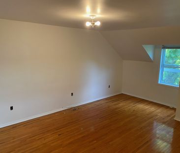 For Lease - 348 University Avenue Unit# A, Cobourg, Ontario - Photo 3