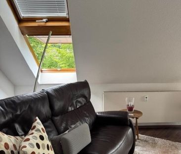 Bei VIVAWEST die Sonnenstrahlen auf dem eigenen Balkon genießen. - Photo 1