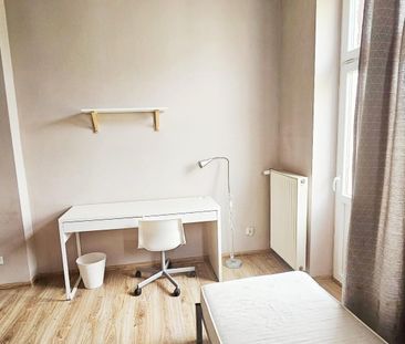 Pokój z pryw. łazienką i balkonem Józefitów - Zdjęcie 4
