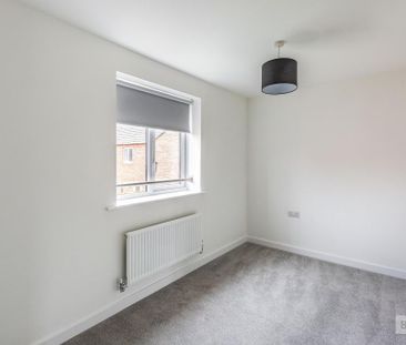 2 bedroom end of terrace house to rent - Photo 3