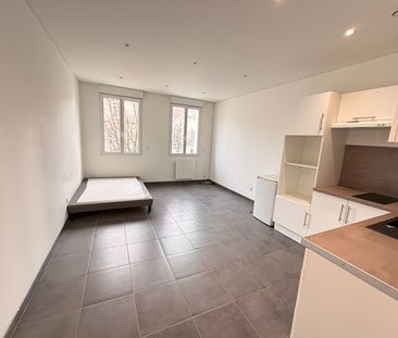 Location Appartement 1 pièce 26m² - Photo 6