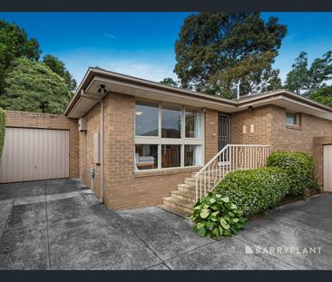 Charming 2-Bedroom Villa Unit in the Heart of Surrey Hills - Photo 2
