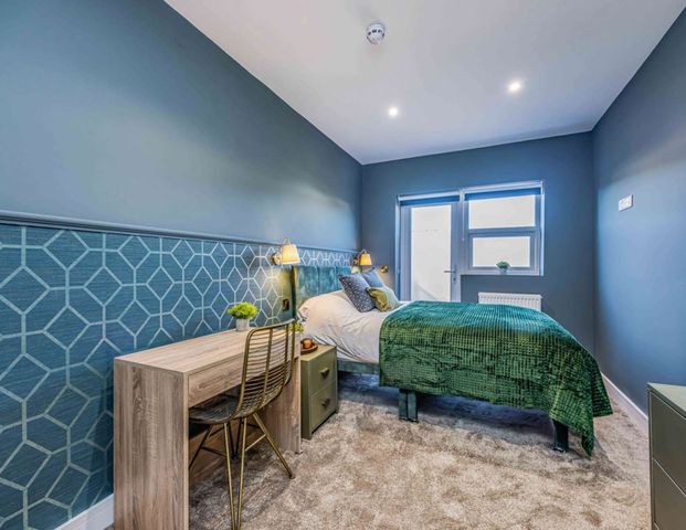 Nutbeem Road Room 2 - Photo 1