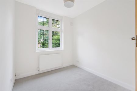 To Let 5 Bed House - Detached - Photo 4