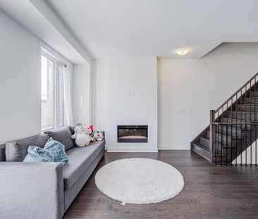 For Lease - 14 Carole Bell Way, Markham, Ontario - Photo 1