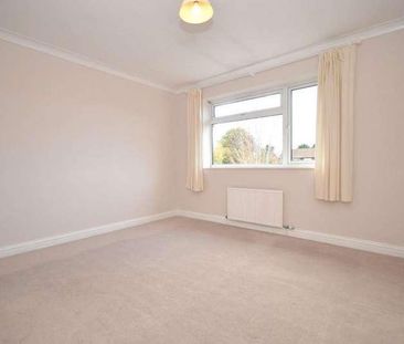 Hill End Lane, St Albans, AL4 - Photo 2