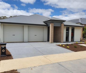 Family Home with Space and Comfort in the Adelaide Hills - Photo 5