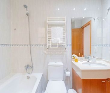 2 bedroom luxury Apartment for rent in Valencia - Photo 3