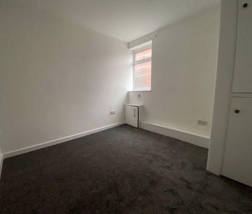 1 bedroom property to rent - Photo 2