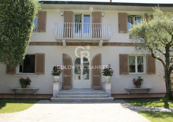 Via A. Volta, 1, Forte dei Marmi, Tuscany 55042