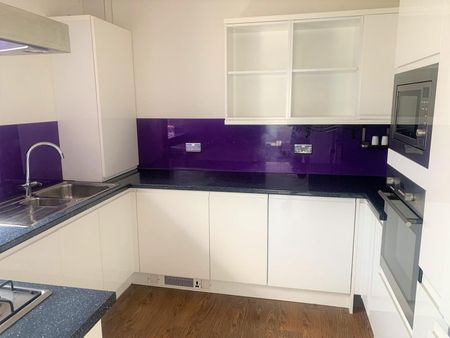 3 BED Flat To rent - Photo 5