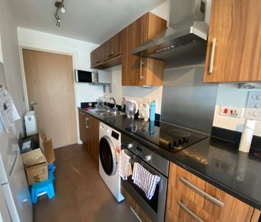 1 Bedroom Flat / Apartment - Suttones Place, Southampton - Photo 3