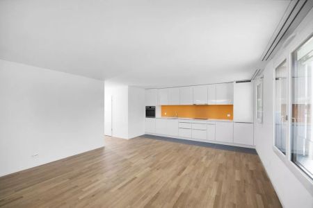 Grand appartement à proximité du centre de Payerne - Photo 3