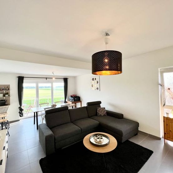 Appartement te huur - Photo 1