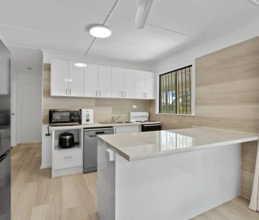 Renovated Haven in a Quiet Cul-de-sac - Photo 4