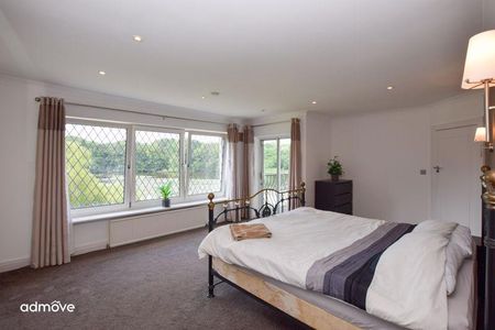 1 bedroom in a house share to rent - Photo 3