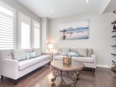 For Lease - 36 Haverstock Crescent, Brampton, Ontario - Photo 4