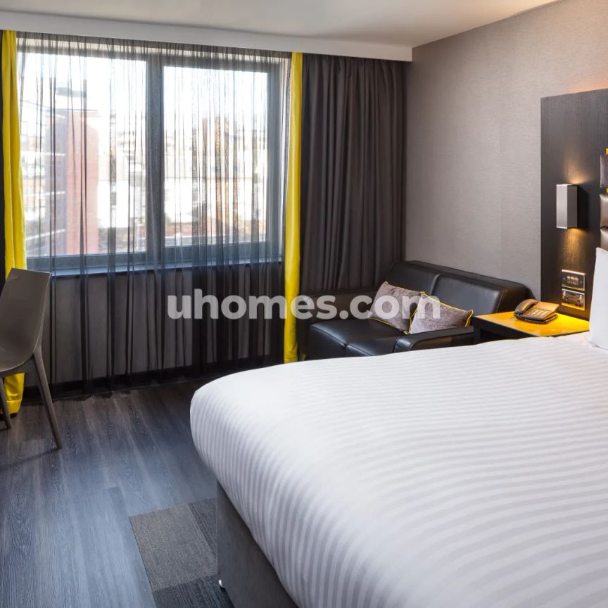 Smart - Photo 1