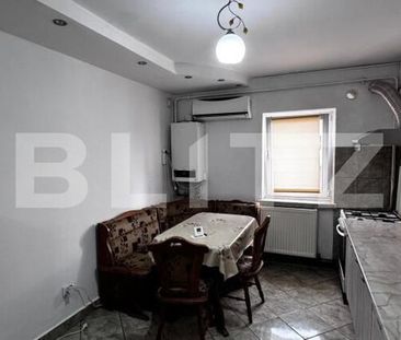 Apartament 3 camere, 71 mp, zona Lapus - Photo 4