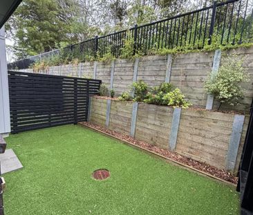 2 bedroom New Townhouse in Glen Eden - Photo 5